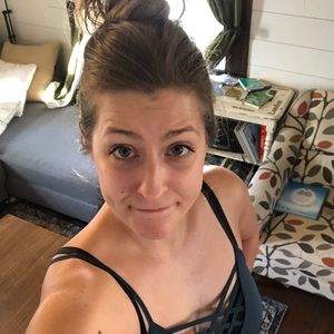 Meet your Posher, Kelli